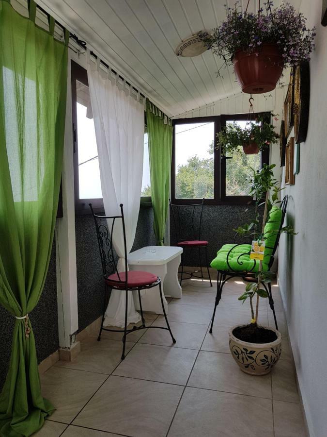 Apartment La-Vi Stara Baška Buitenkant foto